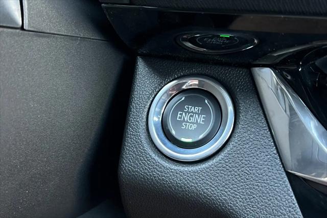 2026 Buick NV Sport Touring FWD