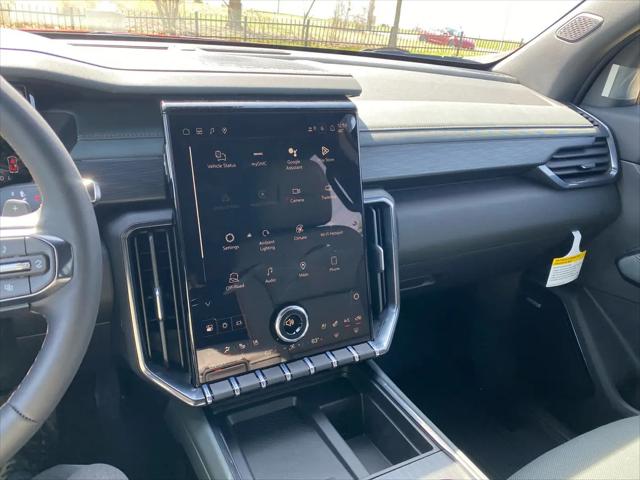 2026 GMC Acadia AT4 AWD