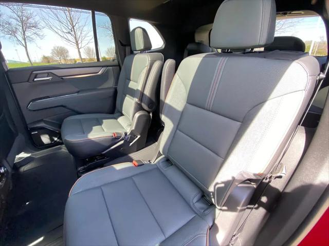 2026 GMC Acadia AT4 AWD