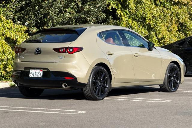 2025 Mazda Mazda3 2.5 Carbon Turbo