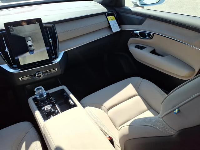2026 Volvo XC90 Plus, B6 AWD Gas (mild hybrid), Gasoline, Bright, 7 Seats