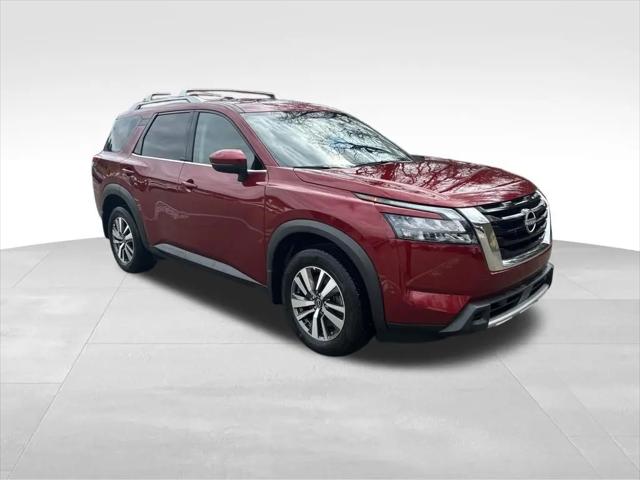 2025 Nissan Pathfinder SL 4WD