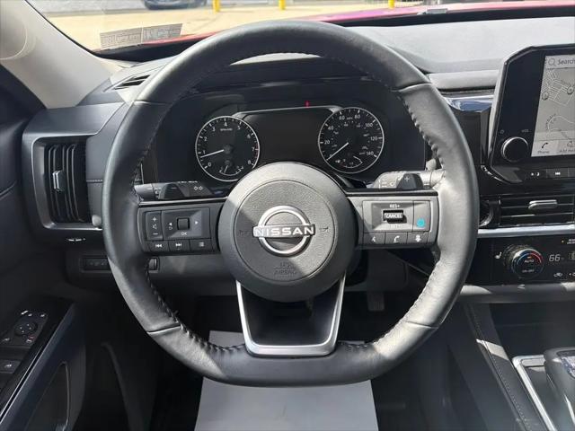 2025 Nissan Pathfinder SL 4WD