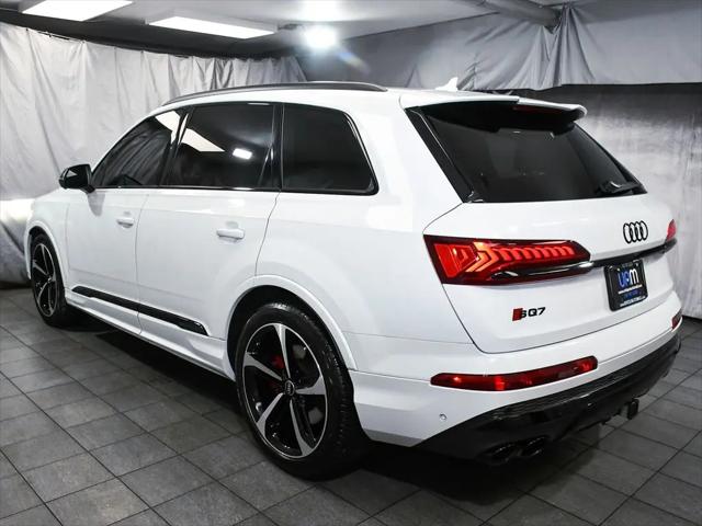 2023 Audi SQ7 Prestige TFSI quattro Tiptronic