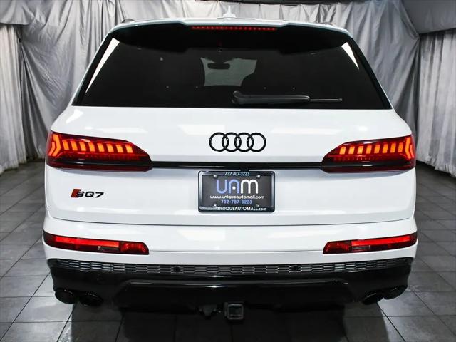 2023 Audi SQ7 Prestige TFSI quattro Tiptronic
