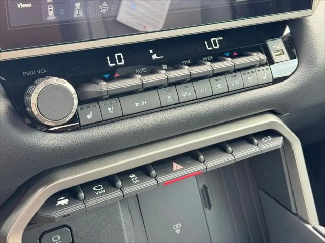 2026 Toyota Tundra Limited CrewMax 5.5' Bed