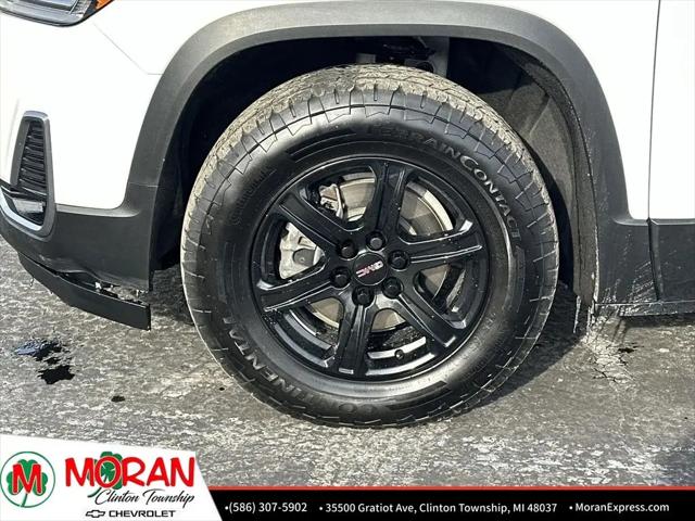 2023 GMC Acadia AWD AT4