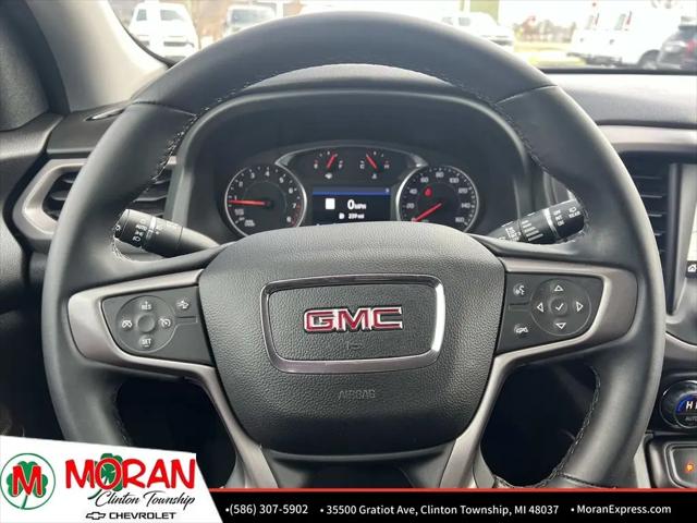 2023 GMC Acadia AWD AT4