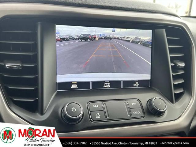 2023 GMC Acadia AWD AT4