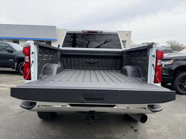 2026 Chevrolet Silverado 2500HD Crew Cab, Standard Bed, LT, 4WD