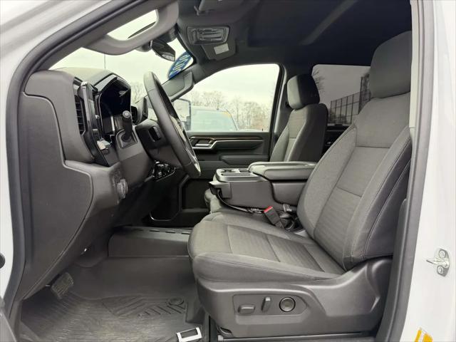 2026 Chevrolet Silverado 2500HD Crew Cab, Standard Bed, LT, 4WD