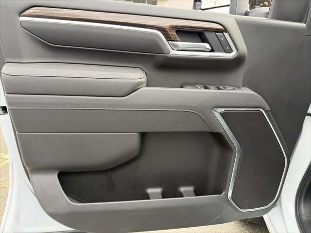 2026 Chevrolet Silverado 2500HD Crew Cab, Standard Bed, LT, 4WD
