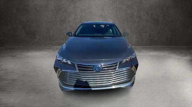2019 Toyota Avalon Hybrid XLE