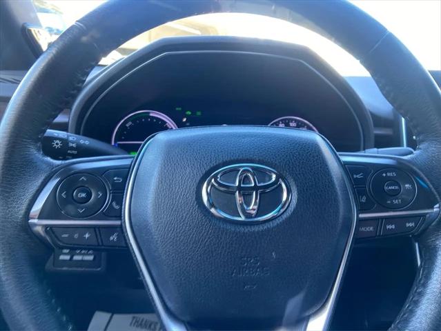 2019 Toyota Avalon Hybrid XLE
