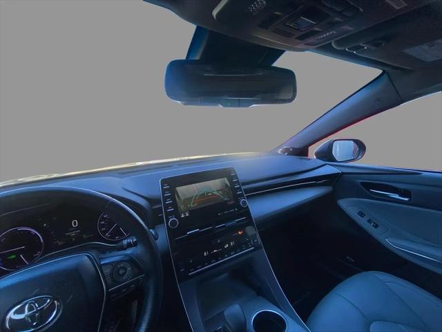 2019 Toyota Avalon Hybrid XLE
