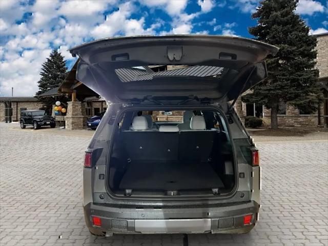 2026 Jeep Cherokee Laredo 4x4