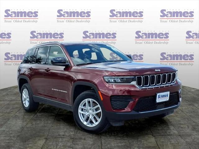 2026 Jeep Grand Cherokee Laredo 4x2 for sale in Cedar Creek, TX