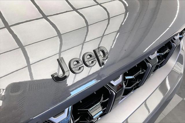 2026 Jeep Grand Cherokee Limited Reserve