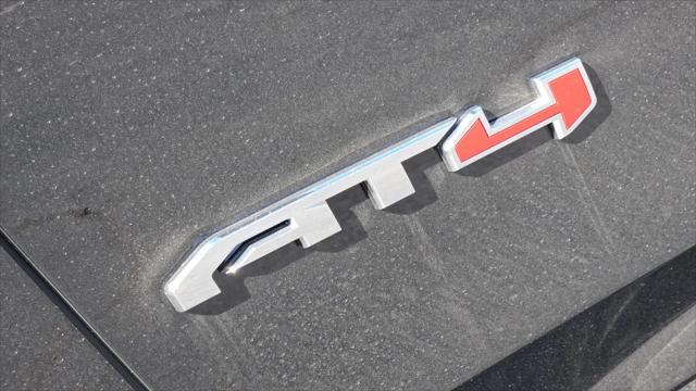 2026 GMC Yukon XL 4WD AT4