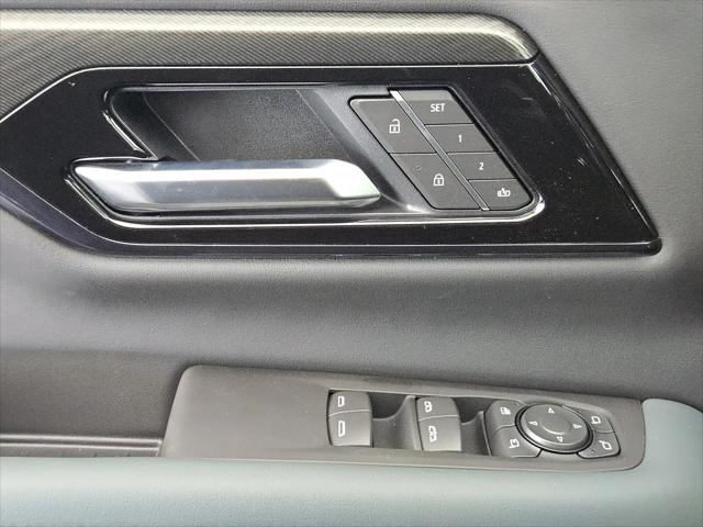 2026 GMC Yukon XL 4WD AT4