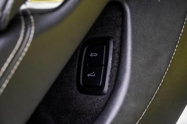 2020 Chevrolet Corvette Stingray RWD Coupe 2LT