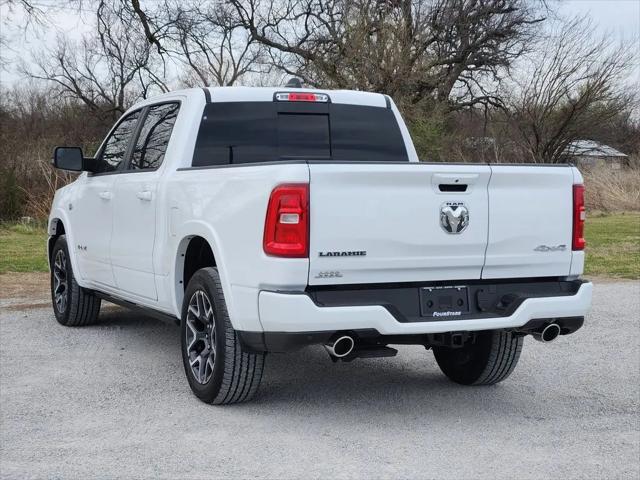 2026 Ram 1500 Laramie Crew Cab 4x4 5'7" Box