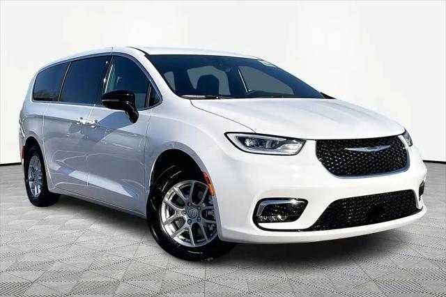 2026 Chrysler Pacifica Select for sale in Millington, TN
