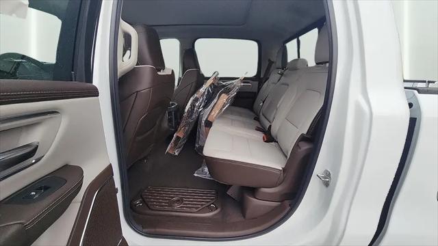 2026 Ram 1500 Laramie Crew Cab 4x4 5'7" Box