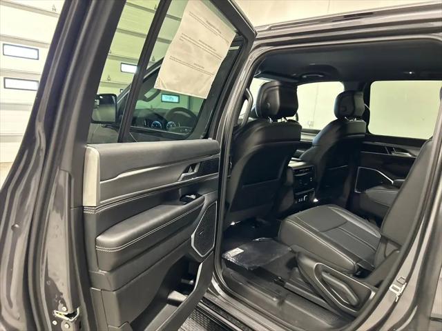 2026 Jeep Grand Wagoneer 4x4