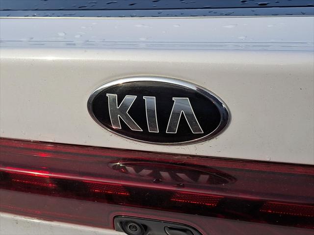 2021 Kia K5 LXS 2021 Kia K5 LXS