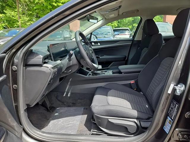 2026 Kia K5 LXS FWD