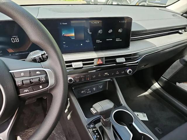 2026 Kia K5 LXS FWD