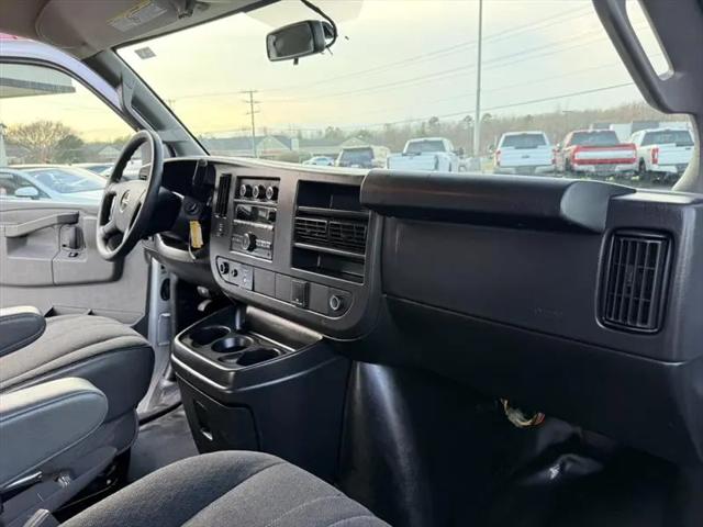 2019 GMC Savana 2500 Work Van