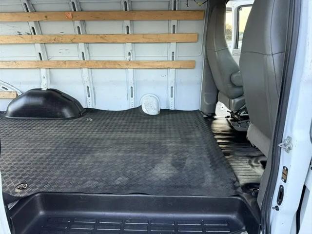 2019 GMC Savana 2500 Work Van