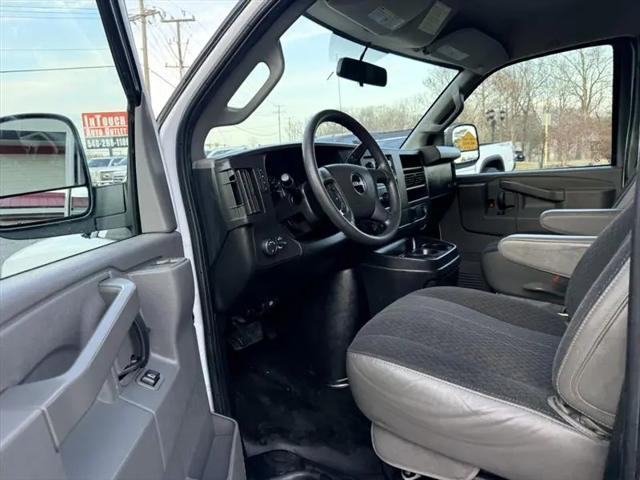 2019 GMC Savana 2500 Work Van