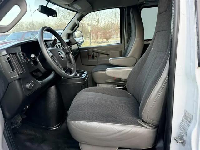 2019 GMC Savana 2500 Work Van