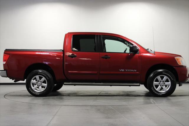 2013 Nissan Titan SV