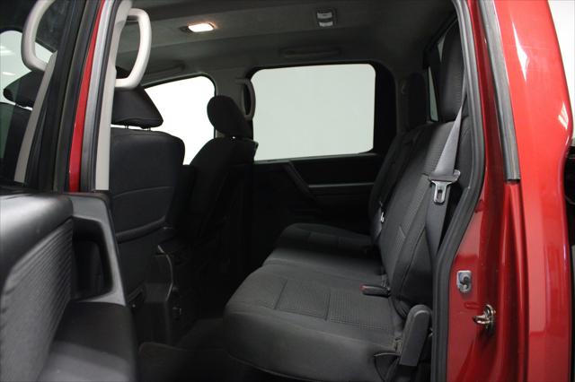 2013 Nissan Titan SV