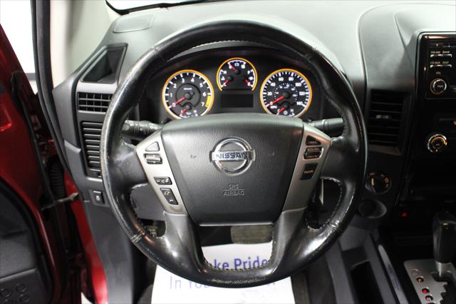 2013 Nissan Titan SV