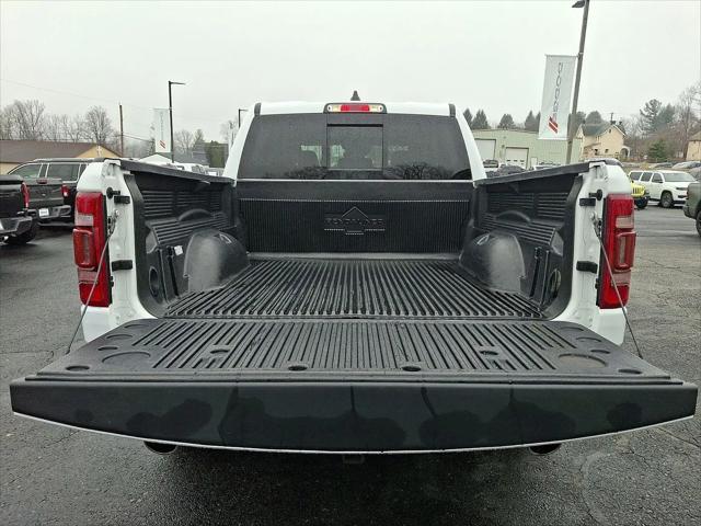 2023 Ram 1500 Laramie Crew Cab 4x4 5'7" Box