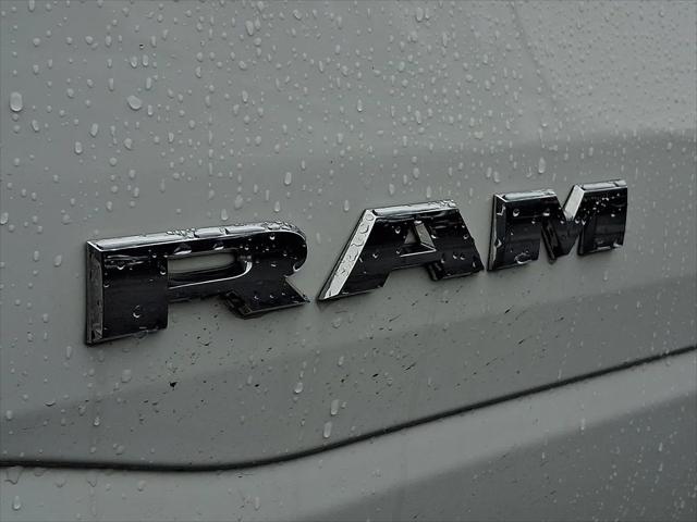 2023 Ram 1500 Laramie Crew Cab 4x4 5'7" Box