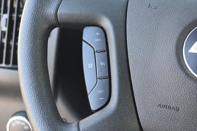 2023 Chevrolet Express Passenger RWD 3500 Extended Wheelbase LT