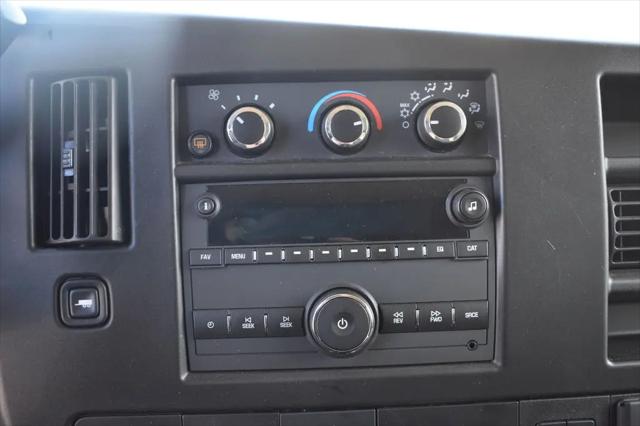 2023 Chevrolet Express Passenger RWD 3500 Extended Wheelbase LT