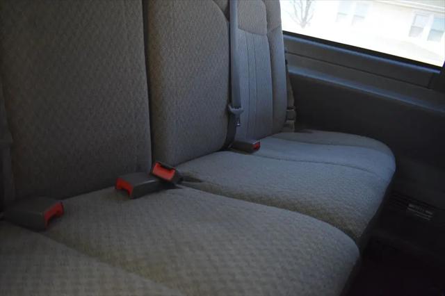 2023 Chevrolet Express Passenger RWD 3500 Extended Wheelbase LT