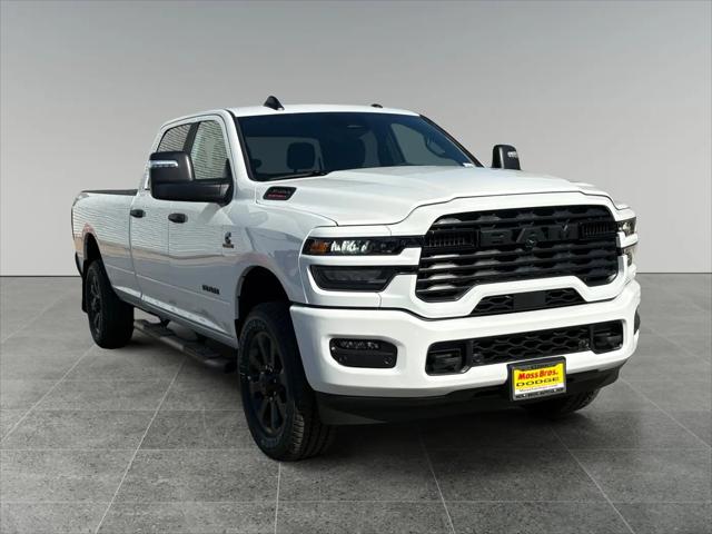 2026 Ram 3500 Big Horn Crew Cab 4x4 8' Box
