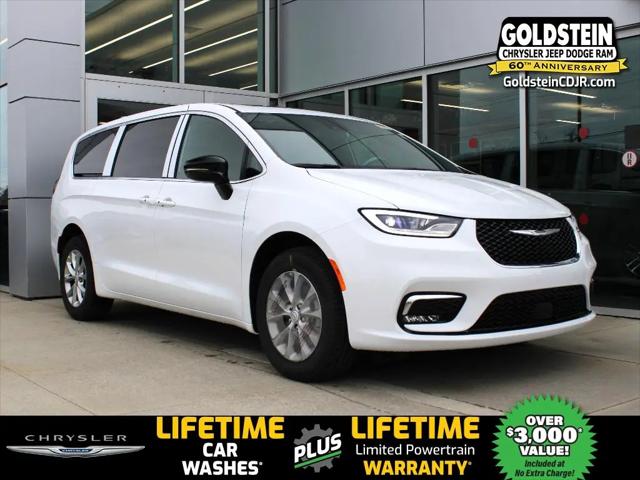 2026 Chrysler Pacifica Select AWD for sale in Latham, NY