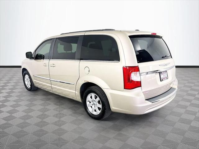 2012 Chrysler Town & Country Touring