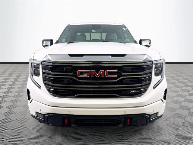 2023 GMC Sierra 1500 4WD Crew Cab Short Box AT4