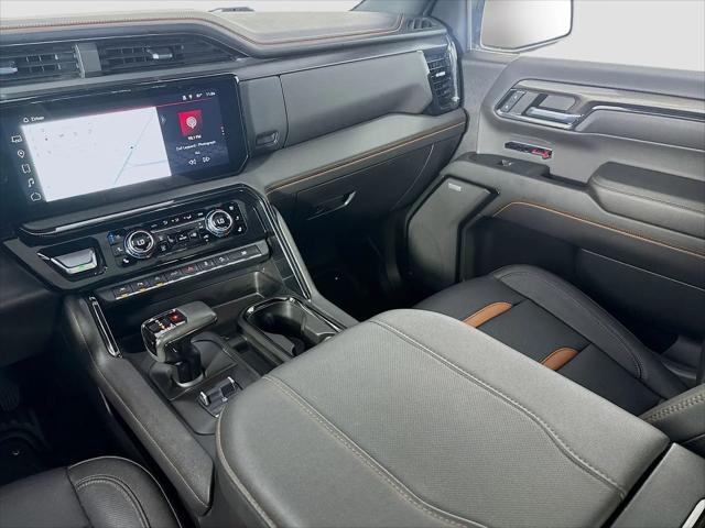 2023 GMC Sierra 1500 4WD Crew Cab Short Box AT4
