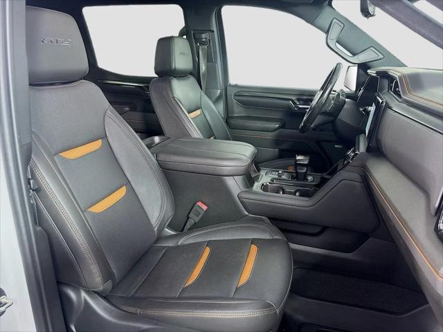 2023 GMC Sierra 1500 4WD Crew Cab Short Box AT4